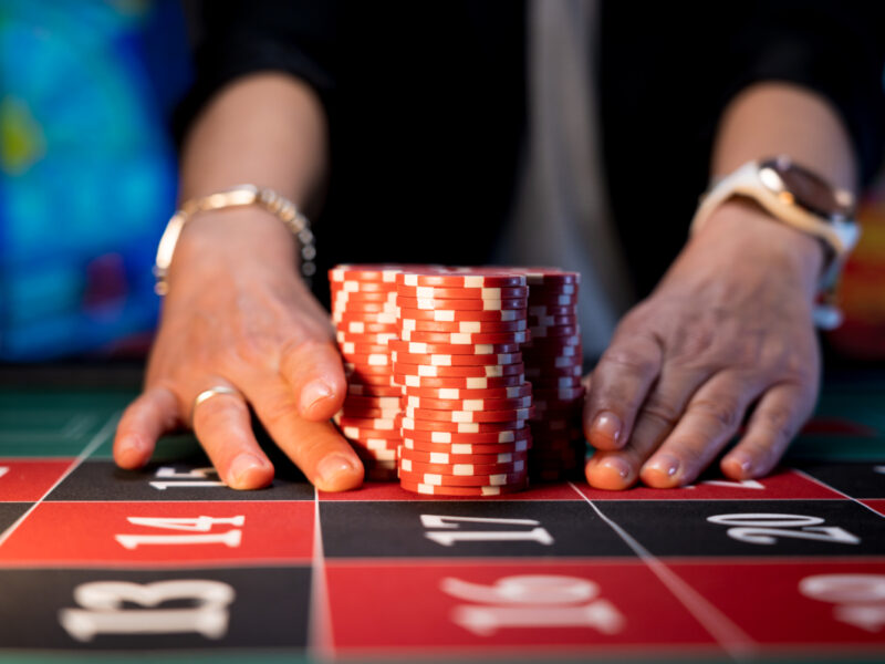 Comment profiter au maximum des bonus de bienvenue dans les casinos en ligne ?