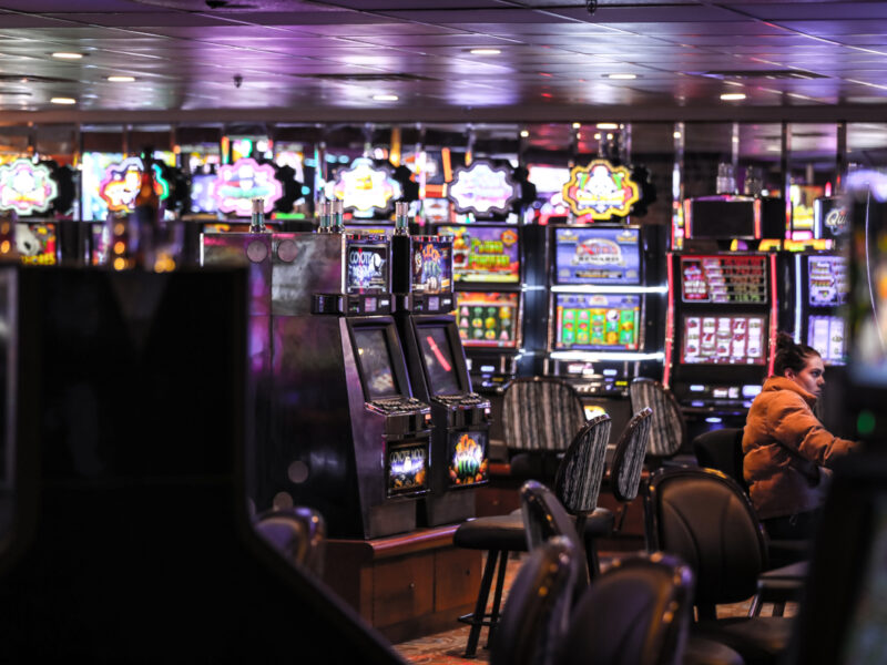 Les témoignages des habitués du casino Barrière de Bénodet : un retour d’expérience captivant